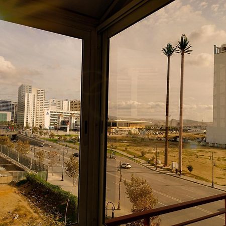 Nouveau Appartement Au Plein Centre Ville En Face Hilton & La Gare De Train Tgv M2 Танжер Екстериор снимка