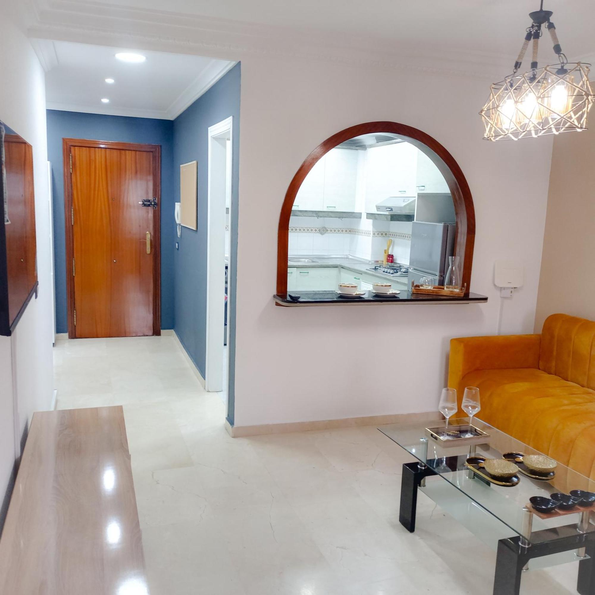 Nouveau Appartement Au Plein Centre Ville En Face Hilton & La Gare De Train Tgv M2 Танжер Екстериор снимка